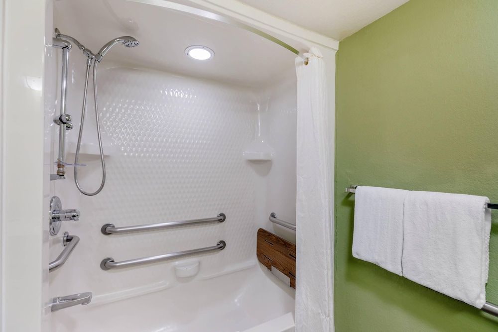 Room, 1 Queen Bed, Accessible, Non Smoking