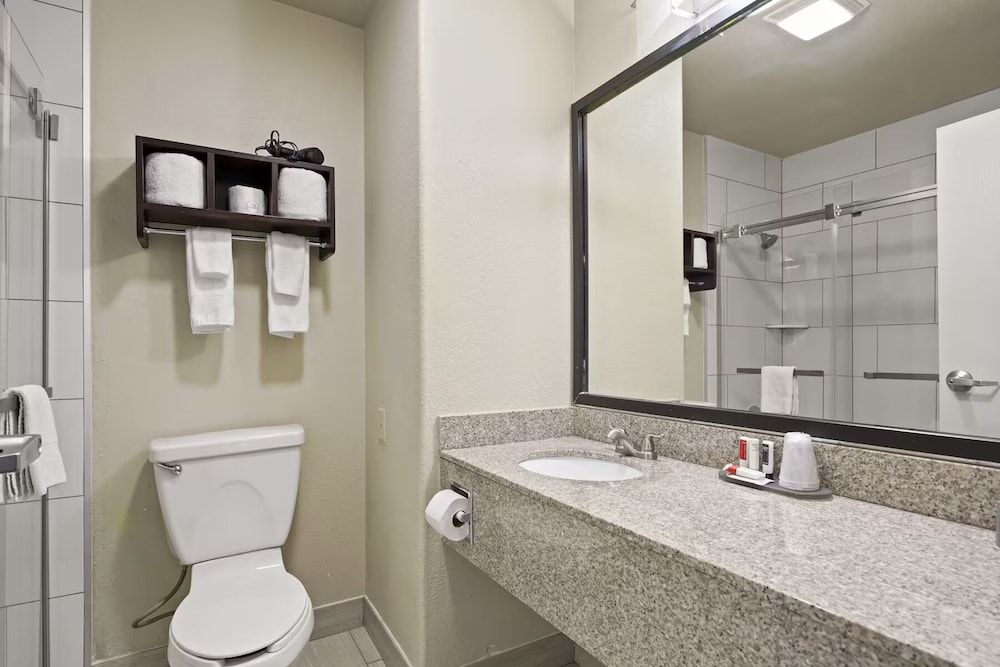 Deluxe Suite, 1 King Bed, Non Smoking