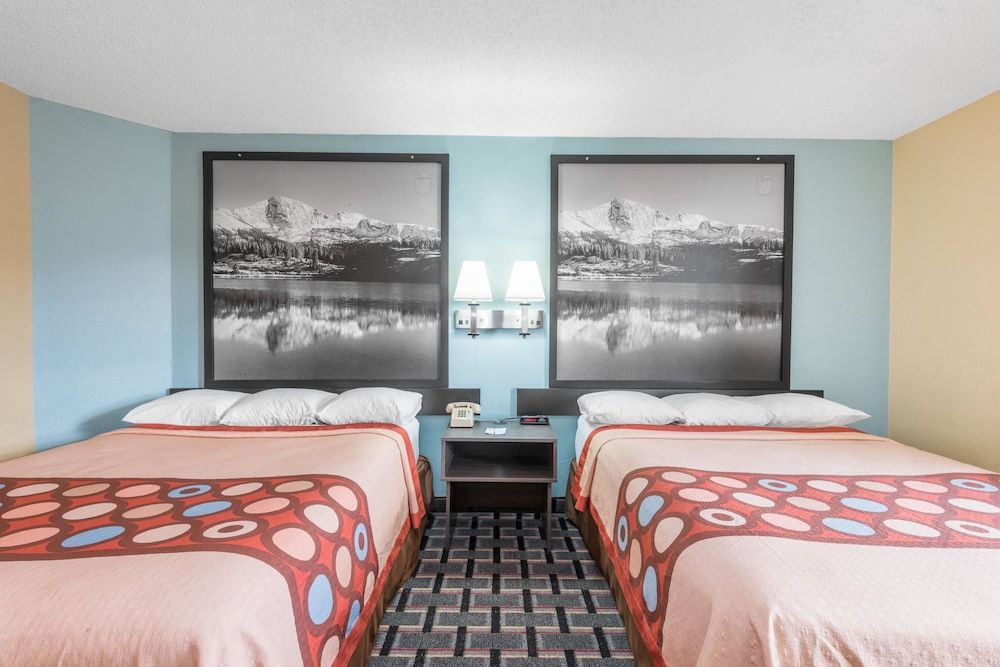 Room, 2 Queen Beds, Non Smoking