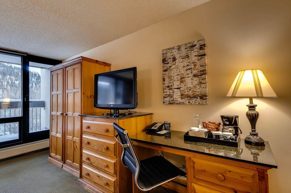 Keystone Lodge & Spa by Keystone Resort Room, 1 King Bed 8