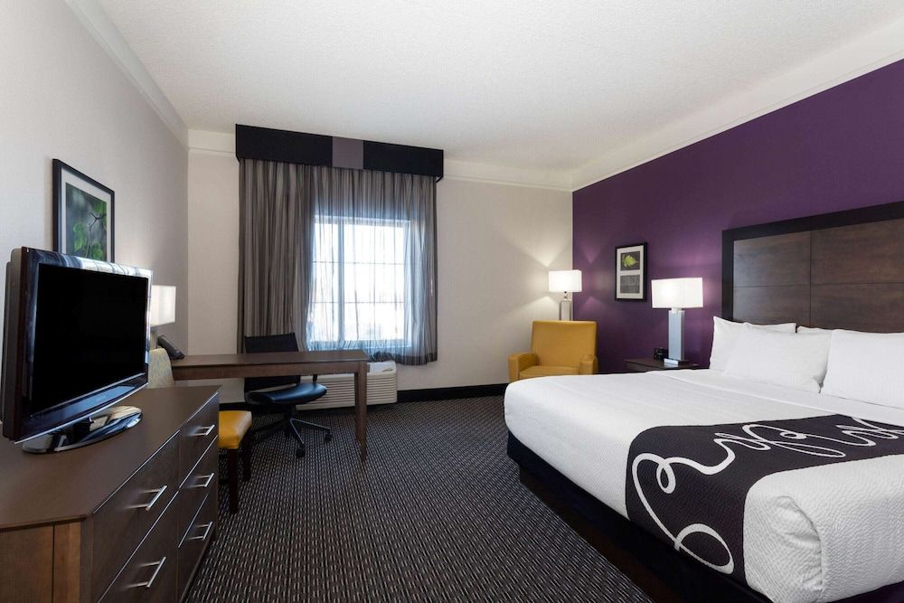 Suite, 1 King Bed, Non Smoking (Various Views)