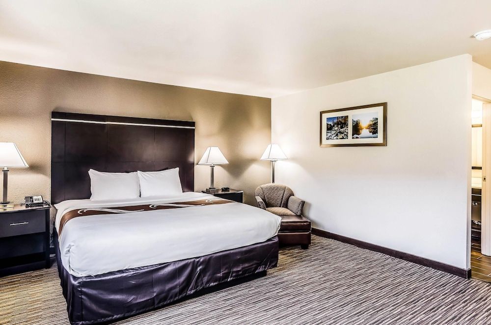 Room, 1 King Bed with Sofa bed, Accessible, Non Smoking