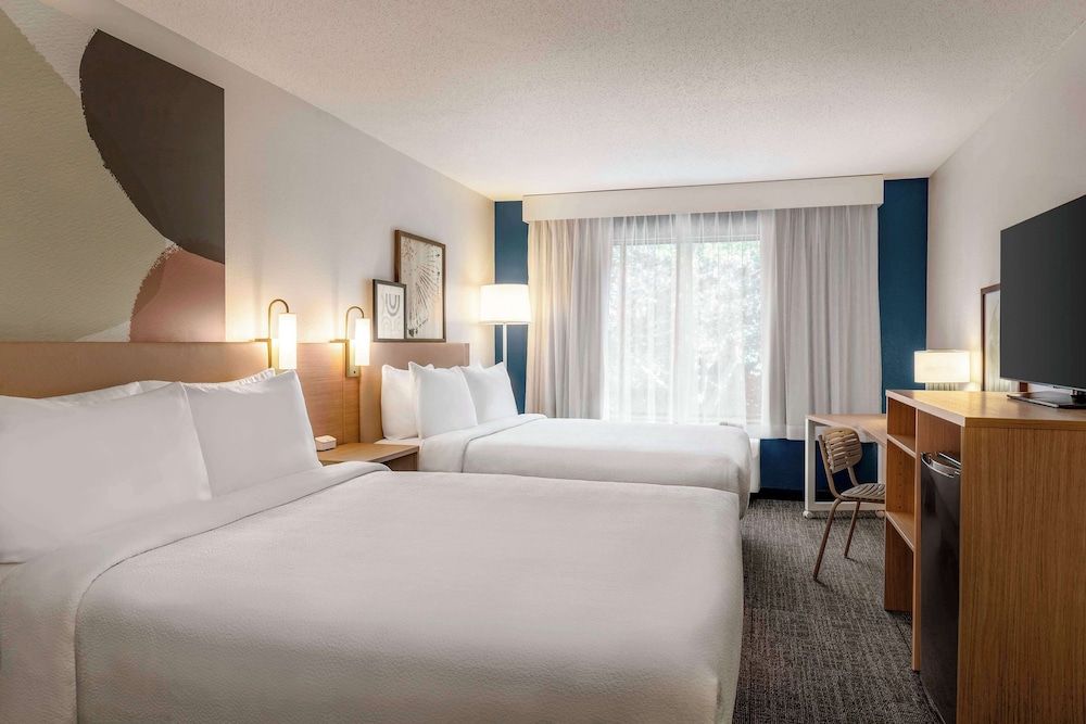 Room, 2 Queen Beds, Non Smoking