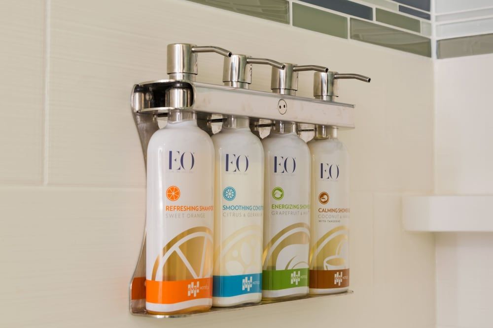 EVEN Hotel Norwalk by IHG Standard Room 3