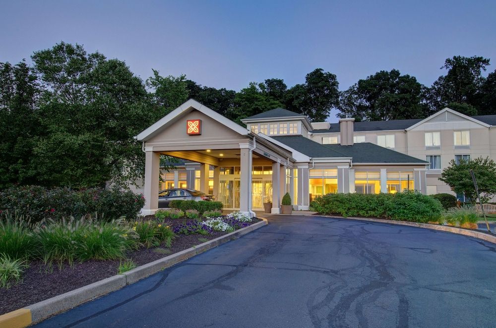 undefined Hilton Garden Inn Norwalk 5