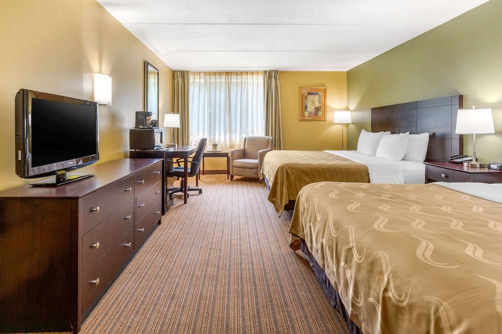 Standard Room, Multiple Beds, Non Smoking