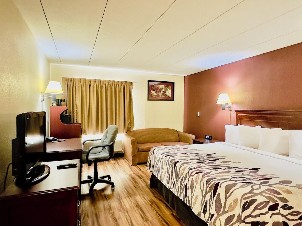 Superior Room, 1 King Bed with Sofa bed, Smoking