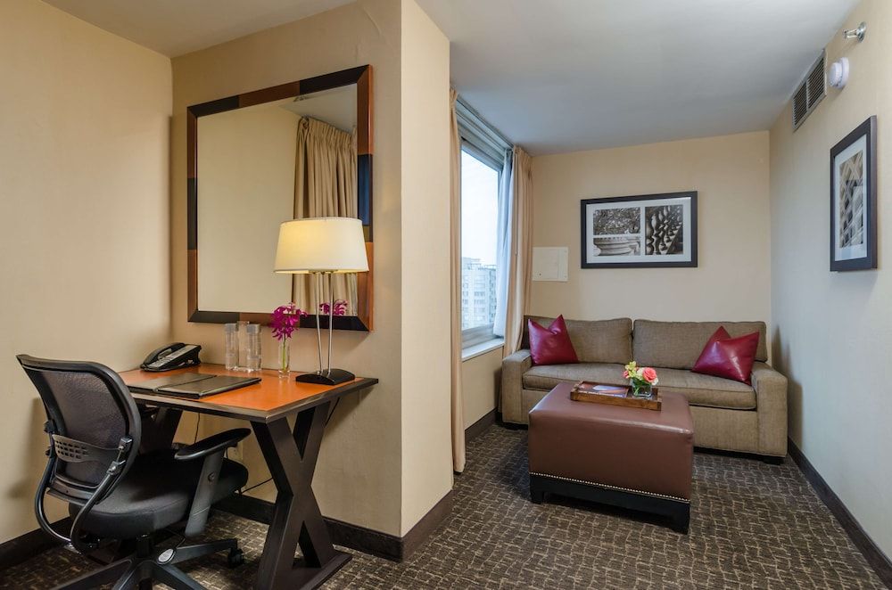 undefined Beacon Hotel & Corporate Quarters 4