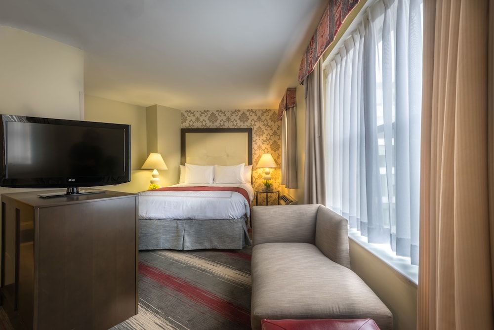 undefined West End Washington DC, Tapestry Collection by Hilton 3