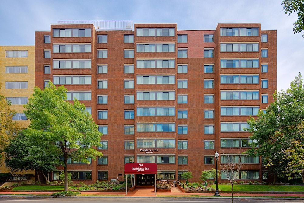undefined Residence Inn Washington, DC/Foggy Bottom 6