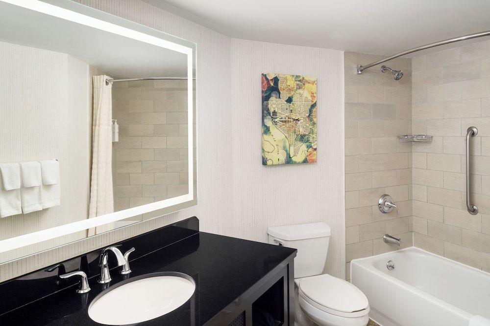 Embassy Suites by Hilton Washington DC Chevy Chase Pavilion Suite, 2 Double Beds, Accessible, Bathtub 5