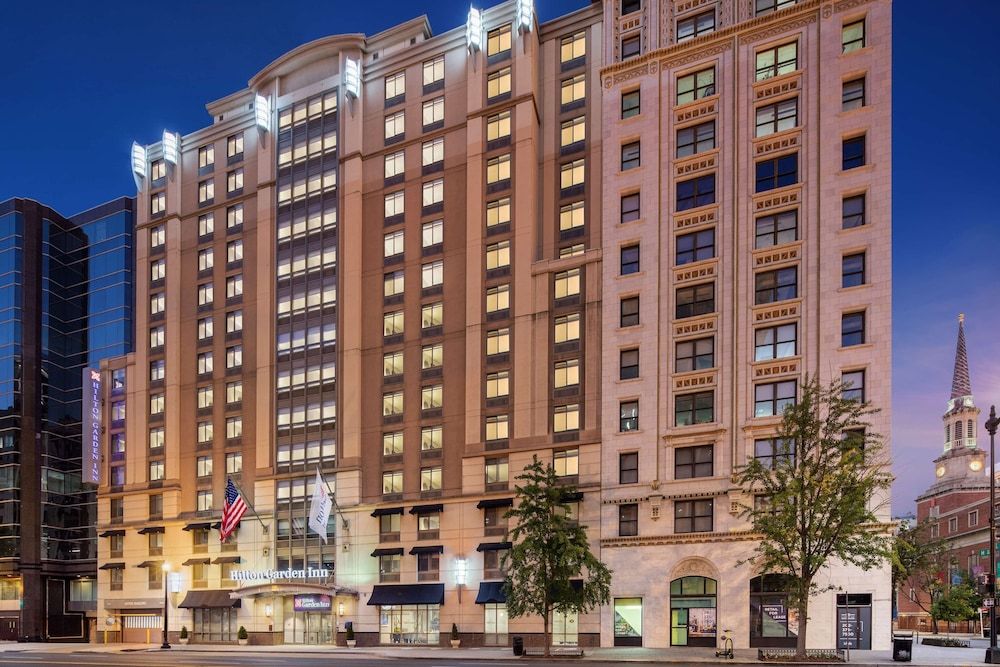 undefined Hilton Garden Inn Washington DC Downtown 5