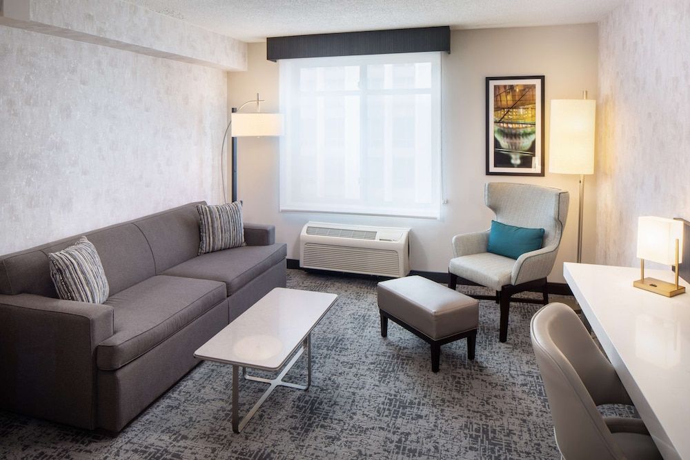 undefined Hilton Garden Inn Washington DC Downtown 10