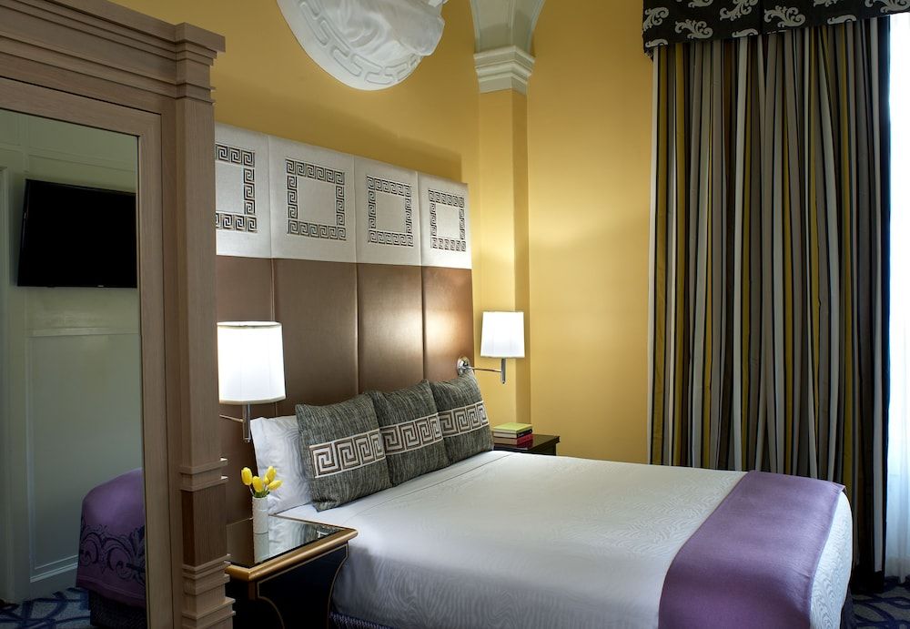 undefined Kimpton Hotel Monaco Washington DC by IHG 8
