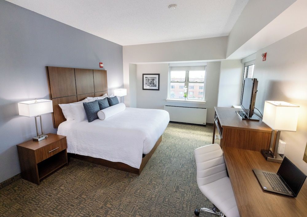 undefined Kellogg Conference Hotel at Gallaudet University 3