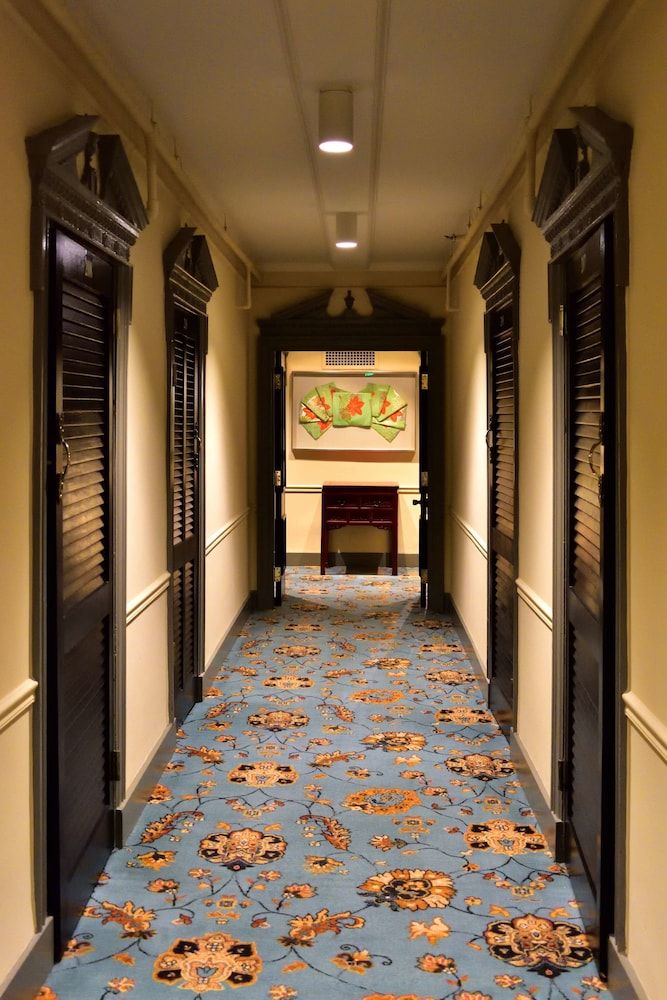 Hotel Lombardy Superior Room, 1 King Bed 12