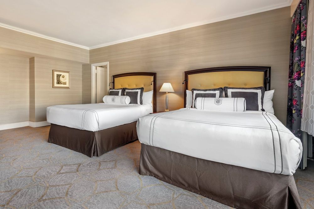 Deluxe Room, 2 Queen Beds, Accessible