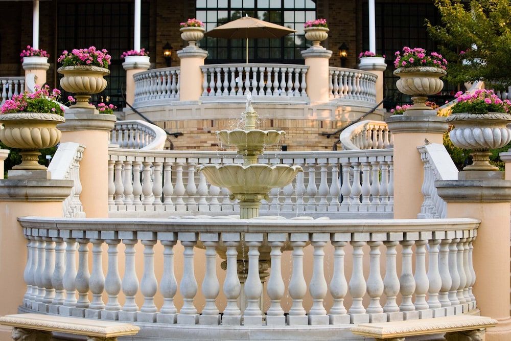 undefined Omni Shoreham Hotel 7