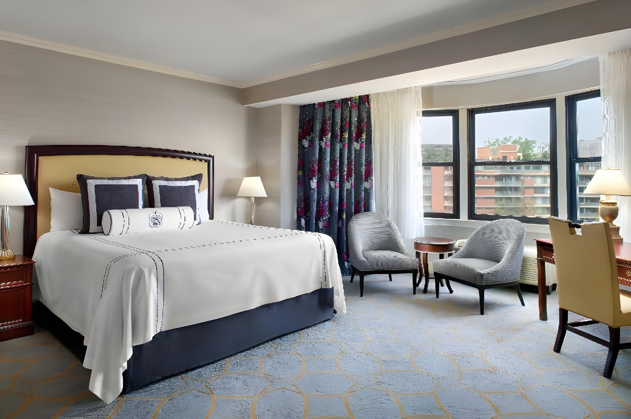 ADA Deluxe Room 1 King Bed