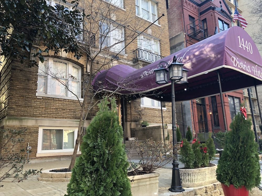 undefined District Hotel 6