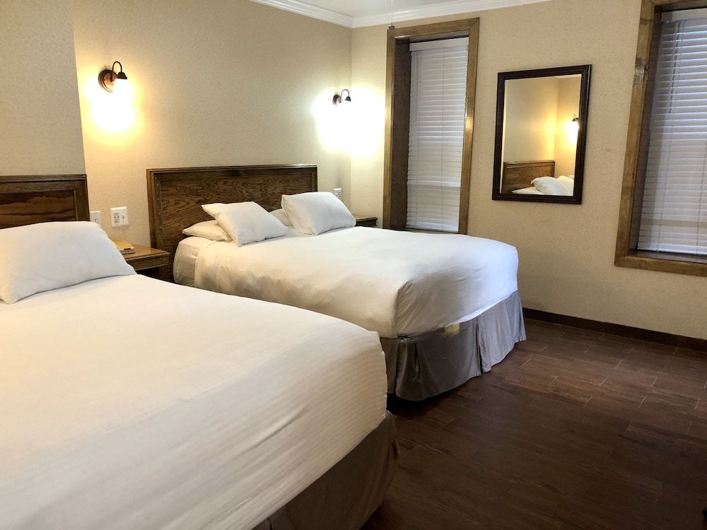 undefined District Hotel 2