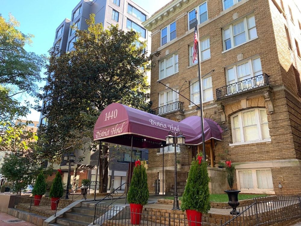 undefined District Hotel 7