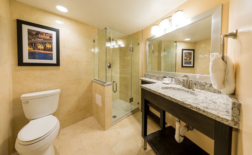 Georgetown Inn Standard Room, 1 King Bed (Senate) 13