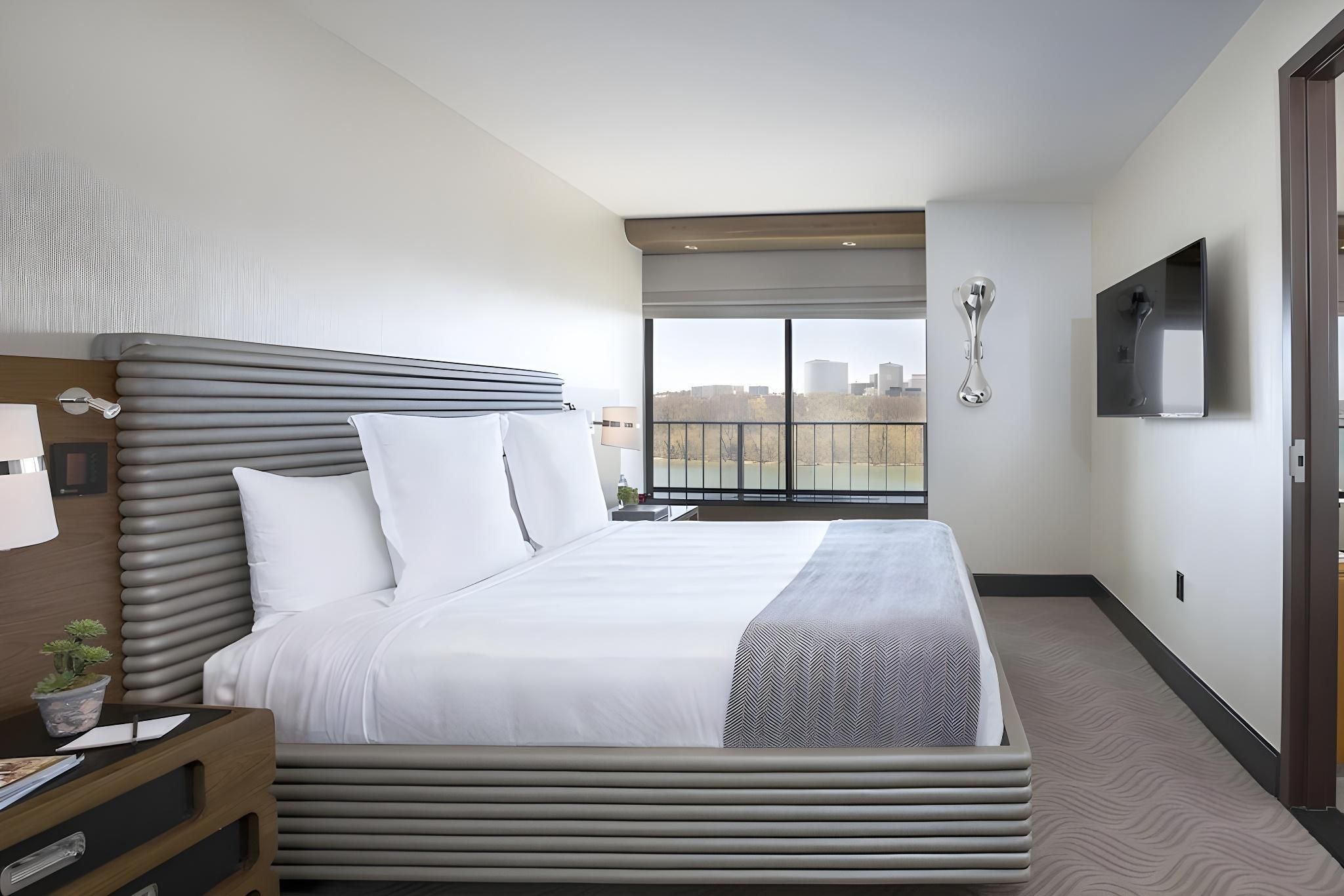 River View One Bedroom Suite With Balcony