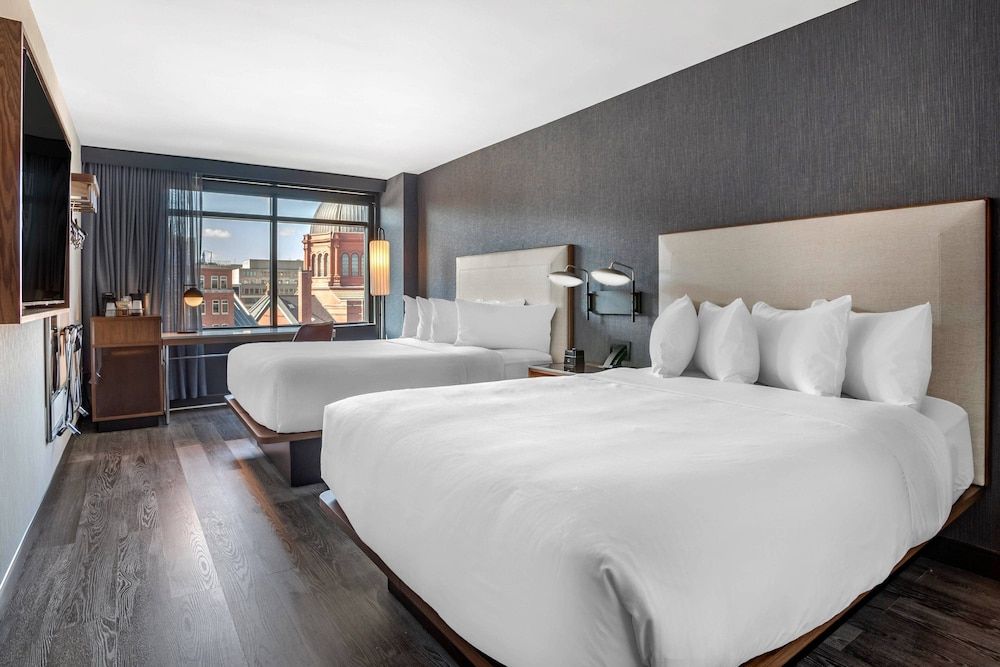 undefined Courtyard by Marriott Washington, DC Dupont Circle 2