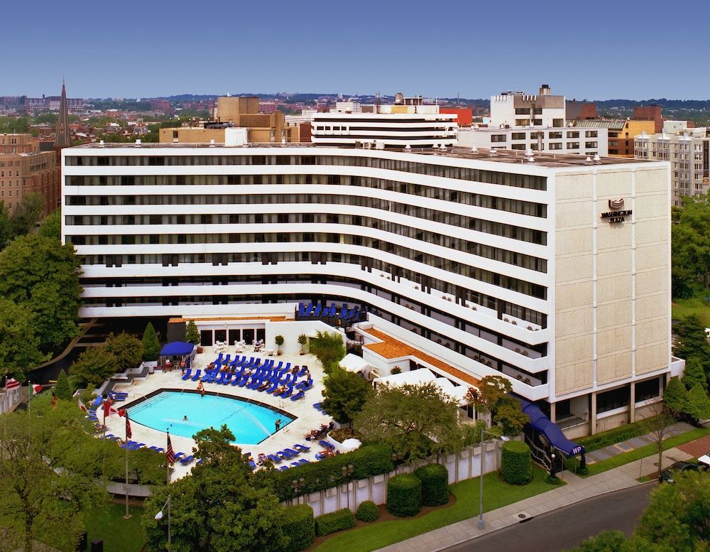 undefined Washington Plaza Hotel 6