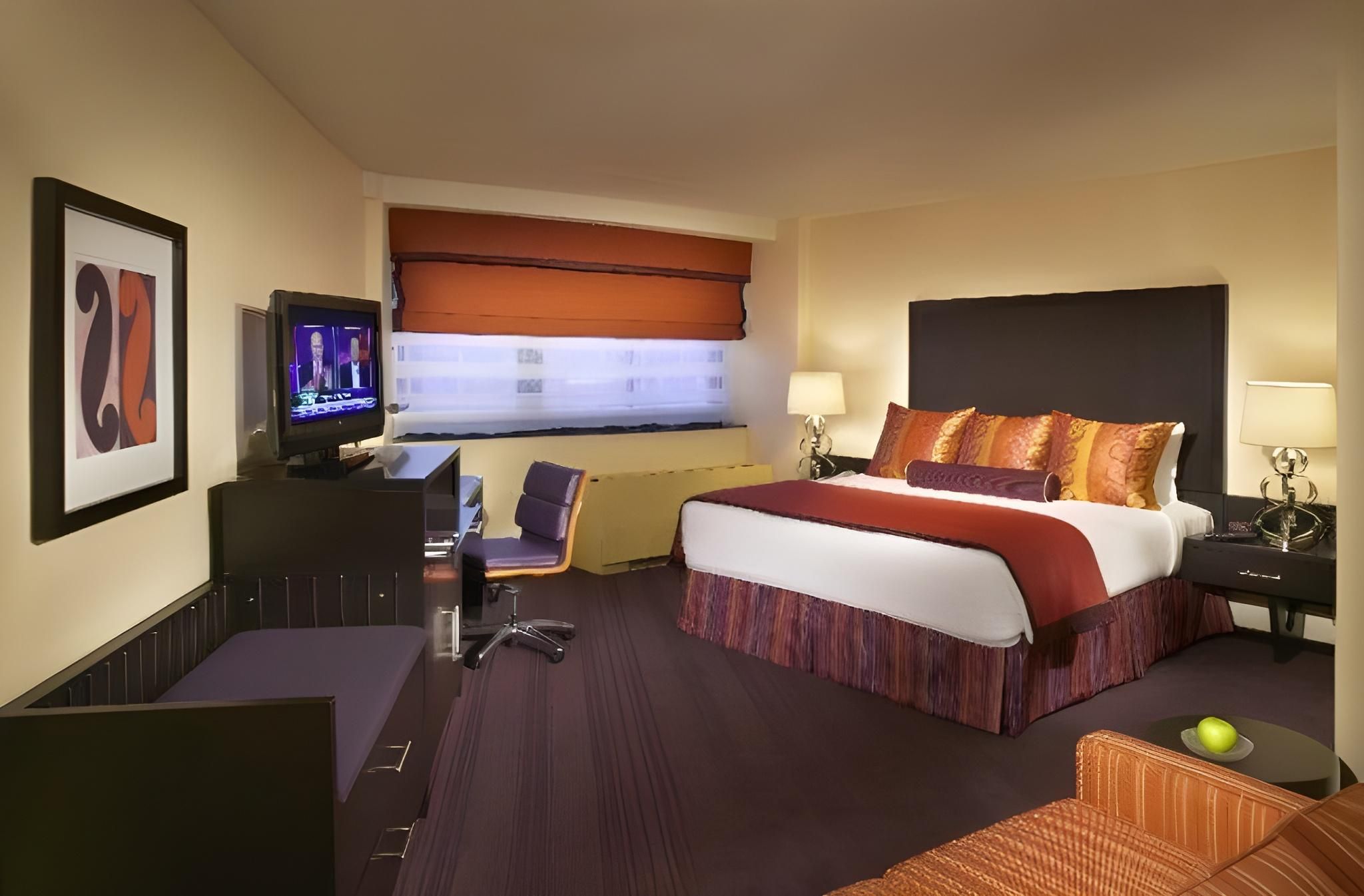 Premier King Room with Balcony