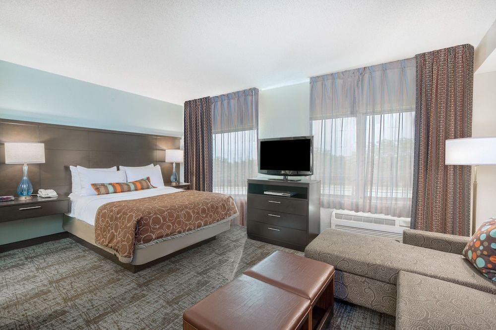undefined Staybridge Suites Wilmington-Newark by IHG 5