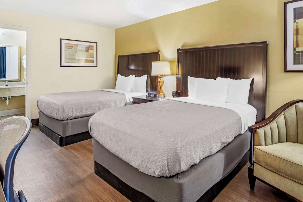 Accessible Standard Room, 2 Double Beds, Non Smoking