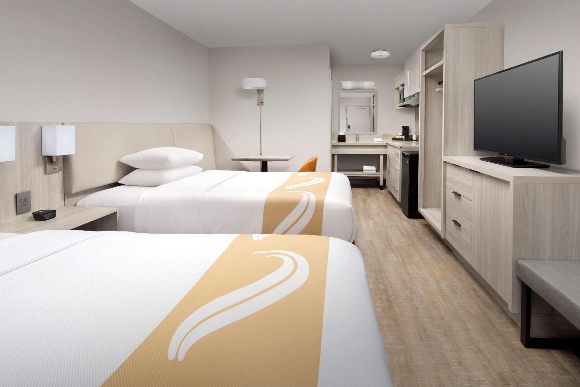2 Double Beds, Nonsmoking, Upgrade