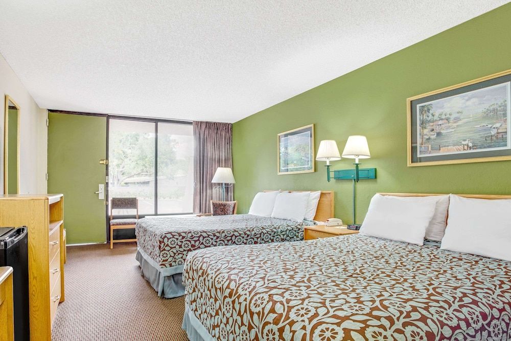 Room, 2 Double Beds, Non Smoking (Pet Friendly)