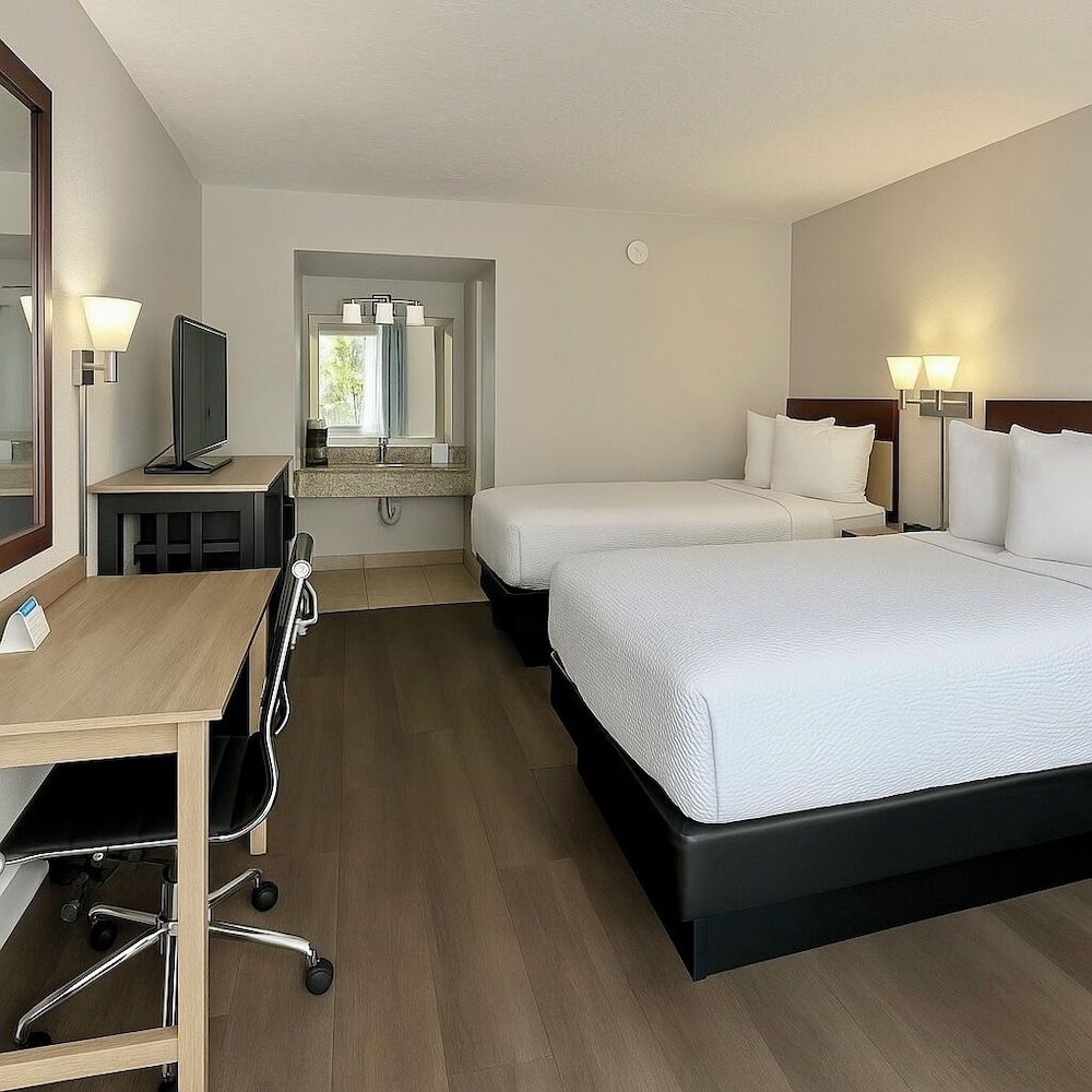 Double Room, 2 Double Beds