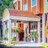 Holiday Inn Express & Suites Bradenton West by IHG