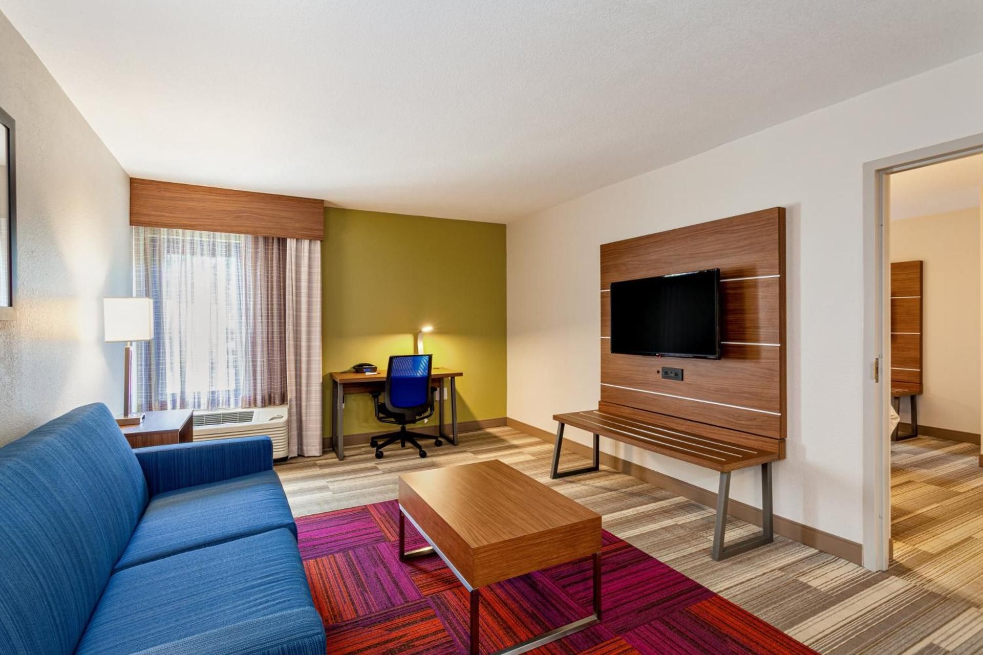 1 Bedroom Suite