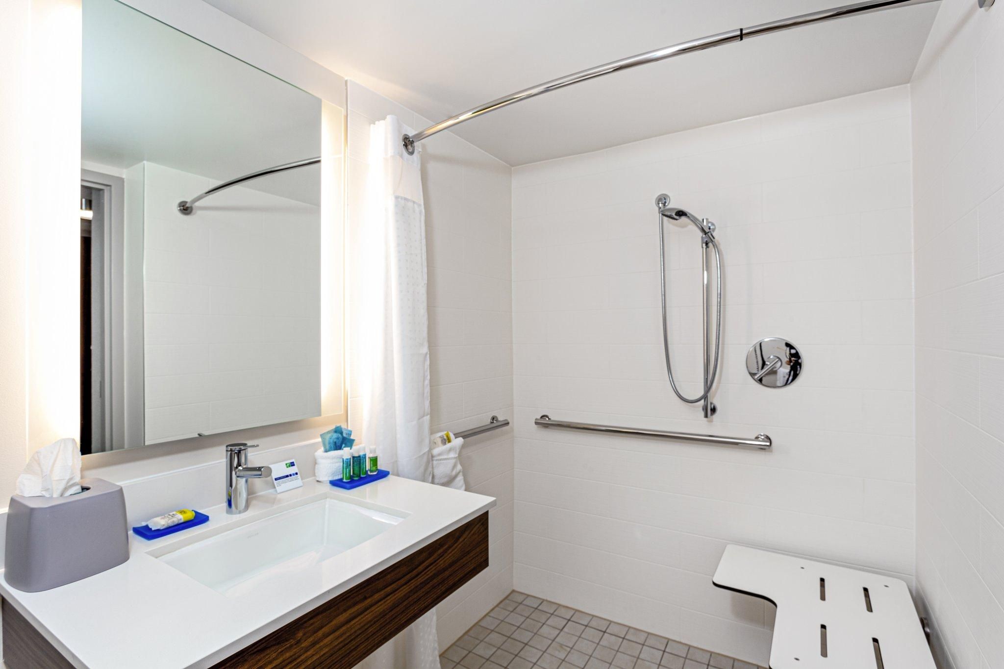 1 King Communications Mobility Accessible Roll In Shower