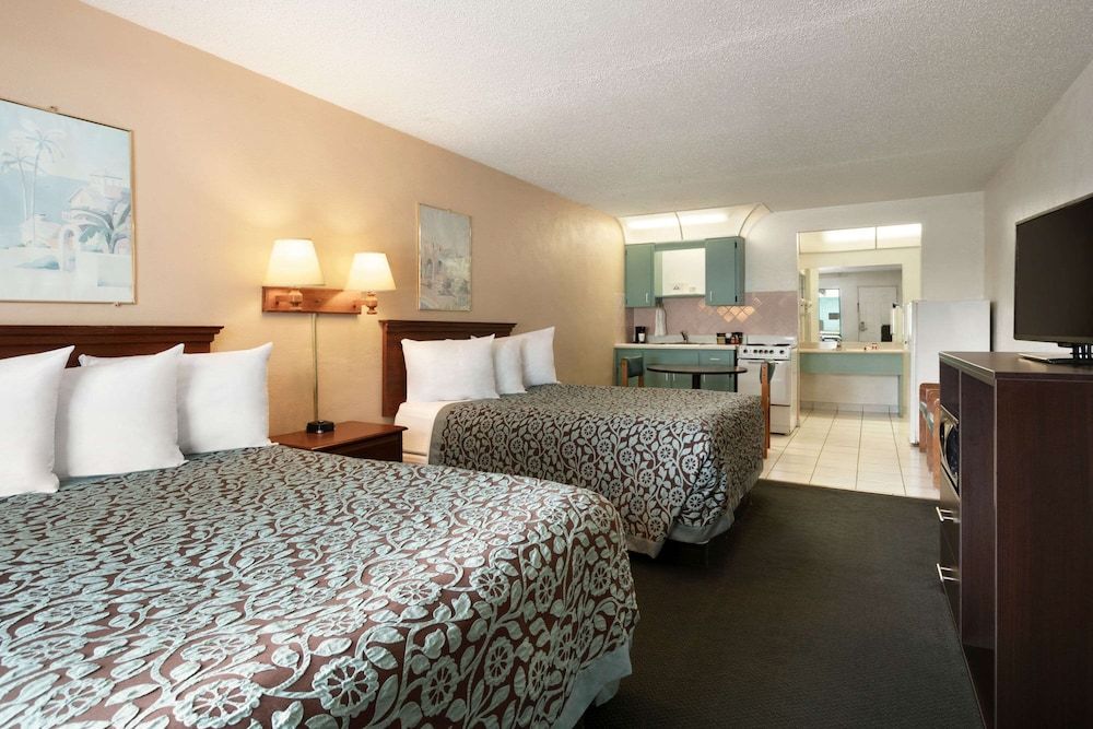 Room, 2 Double Beds, Non Smoking (Efficiency, Pool Side)