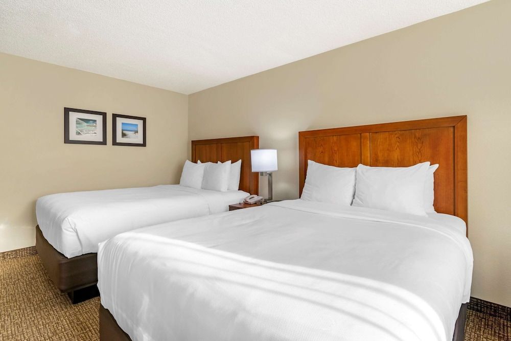 Standard Room, 2 Queen Beds, Non Smoking