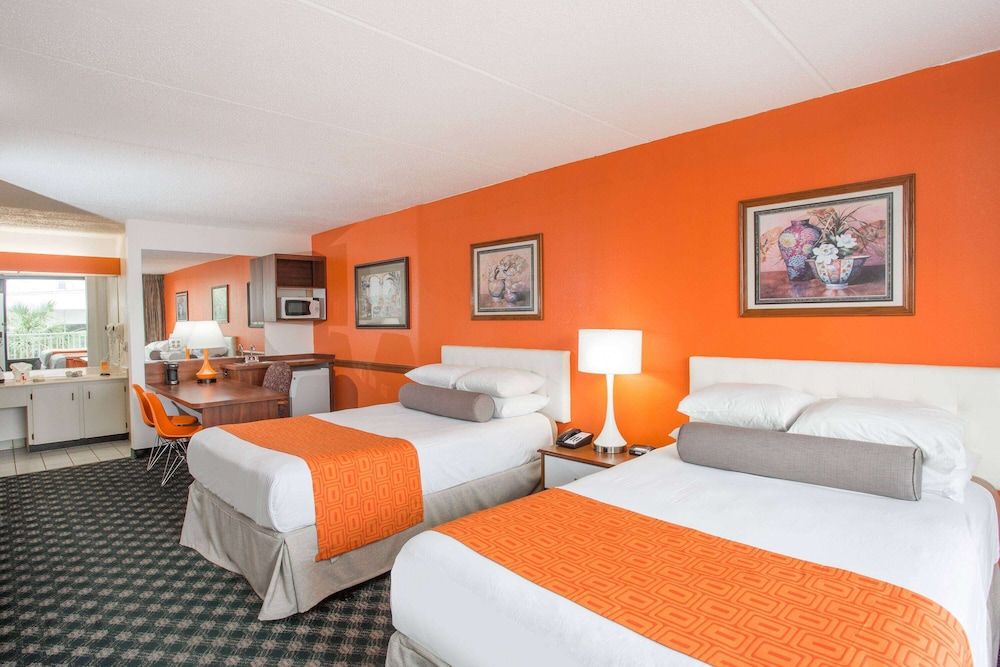 Room, 2 Double Beds, Accessible, Non Smoking (Roll-In Shower)