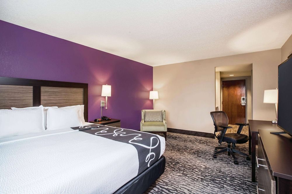 Room, 1 King Bed, Non Smoking
