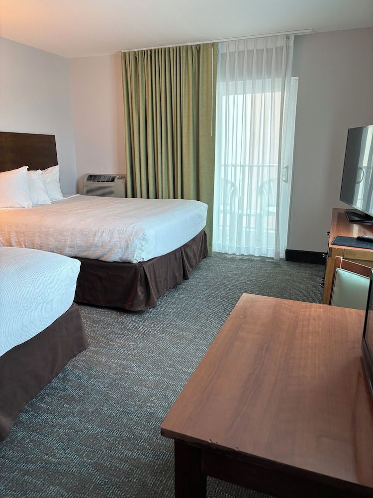 Gulfview Hotel on the Beach Standard Room, 2 Queen Beds 2