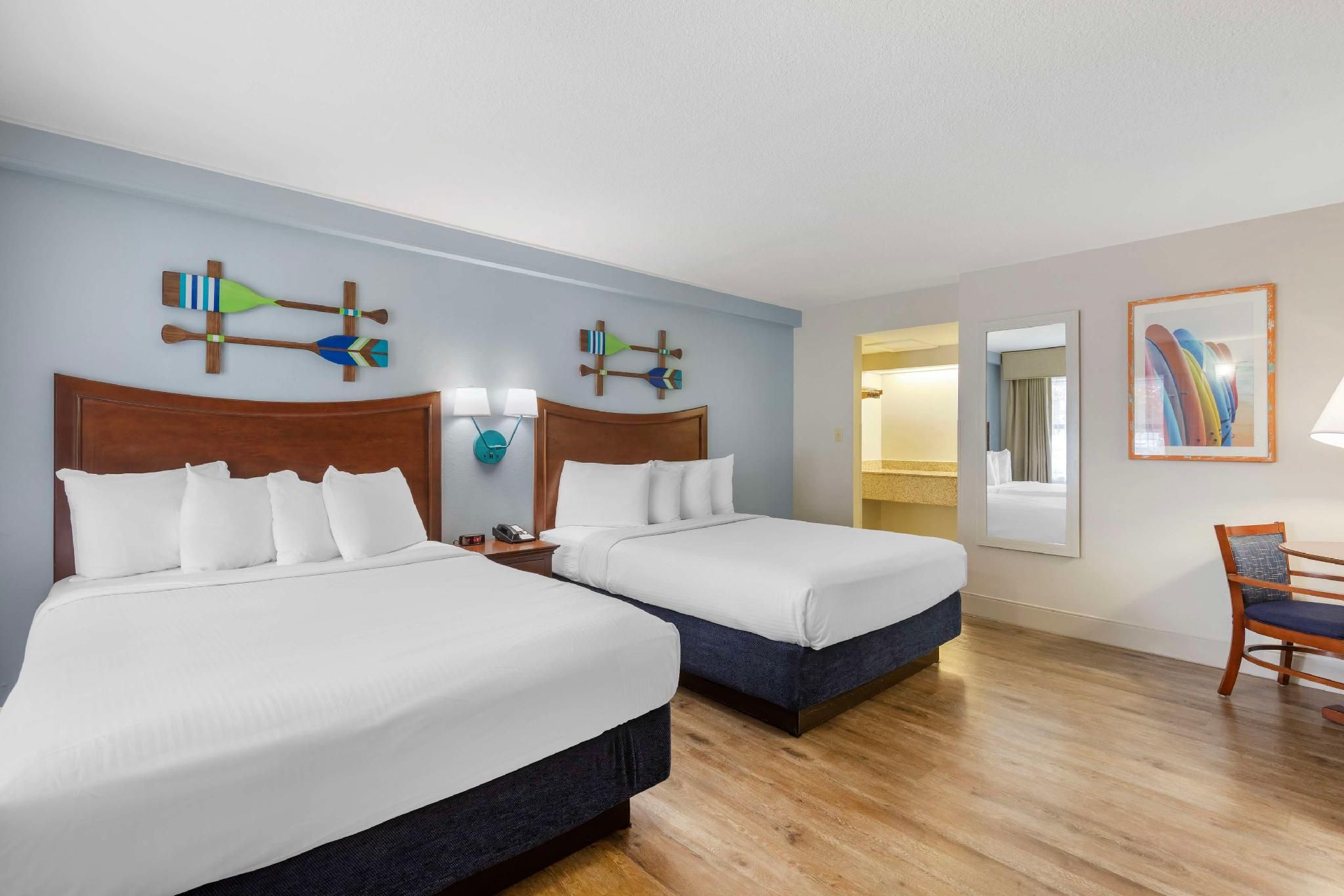 2 Queen Beds, Nonsmoking, Garden Courtyard, Exterior Access