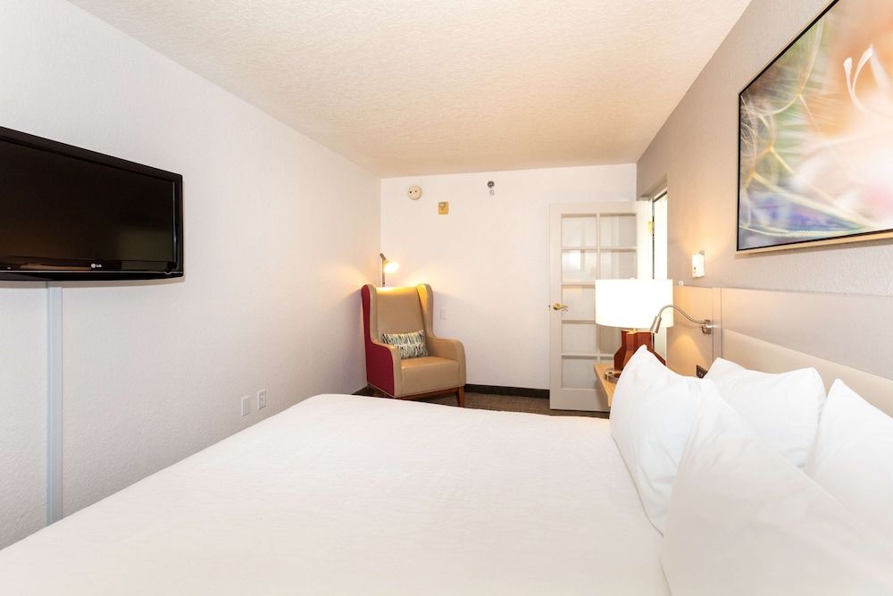 Suite, 1 Bedroom, Jetted Tub