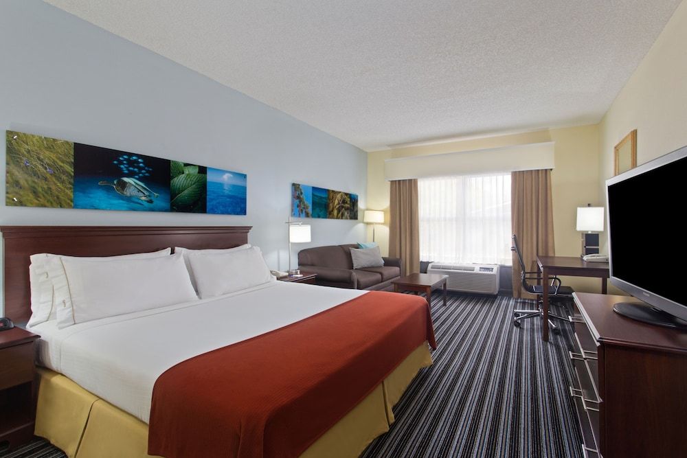 Standard Room, 2 Queen Beds (Minifridge)