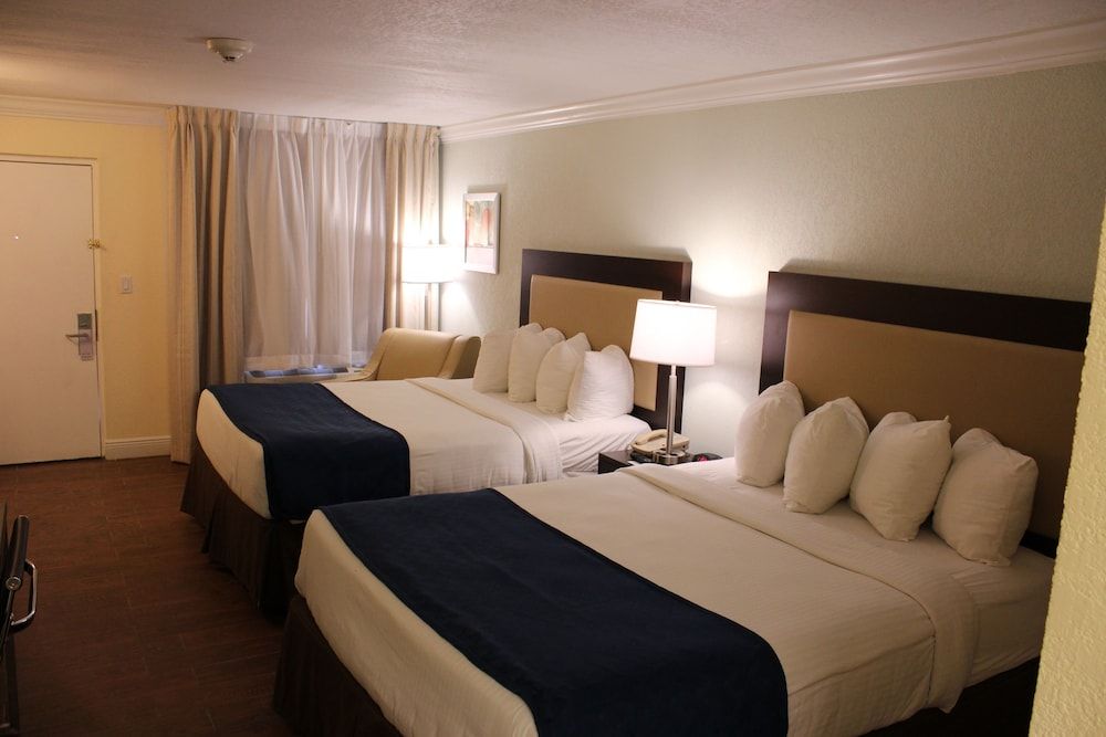 Fairway Inn Florida City Homestead Everglades Premium Double Room, 2 Double Beds 7