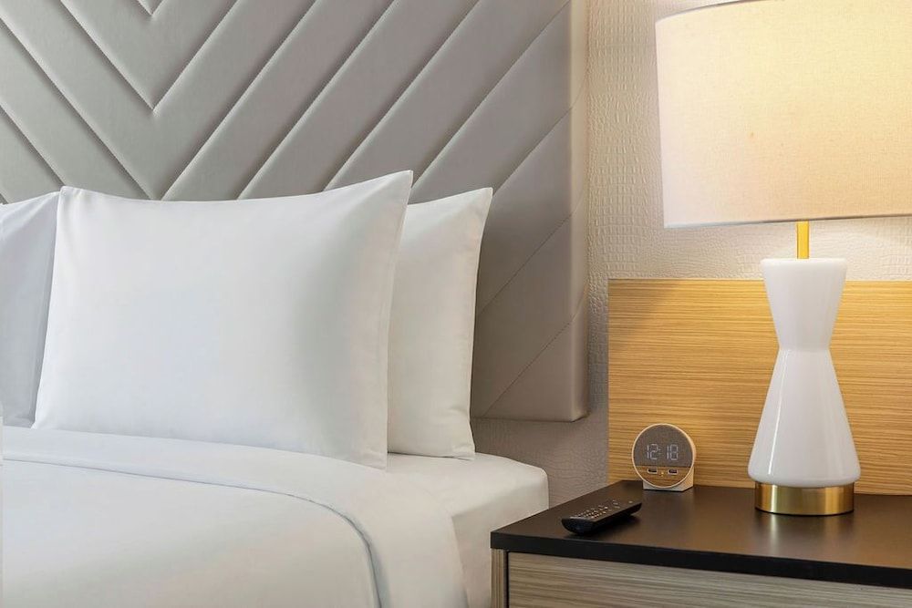 undefined The Garden Hotel & Resort 7