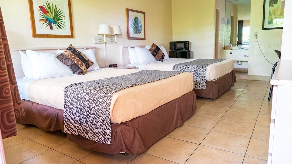 Fort Lauderdale Beach Resort Hotel & Suites Standard Room, Non Smoking 2